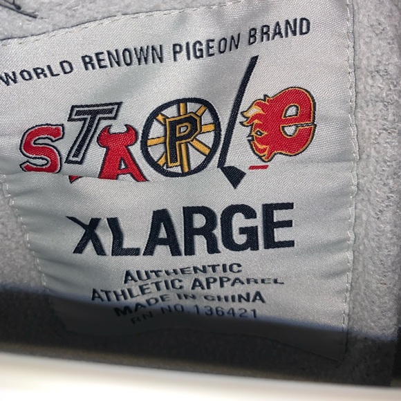 Y2K staple brand hockey logo - Picture 7 of 8